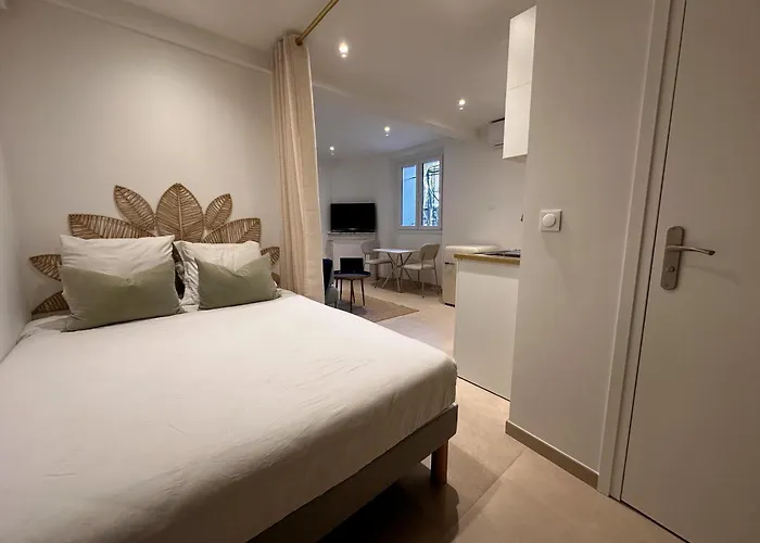 Apartment Renovated & Ac - 400m Palais Des Festivals